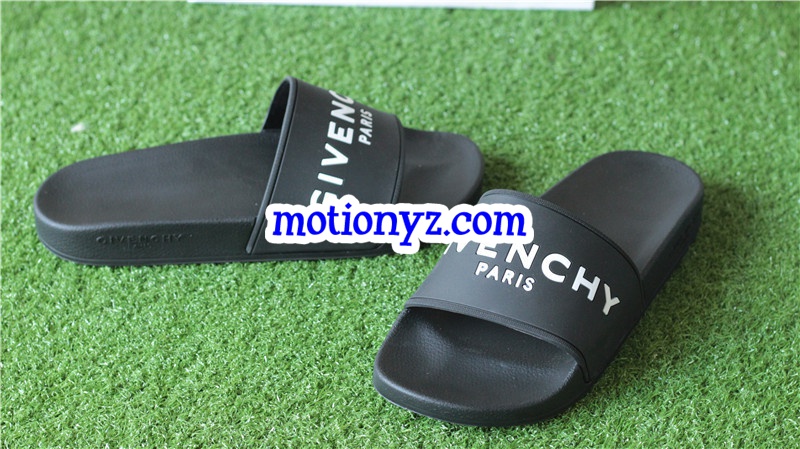 Givenchy Slide Black